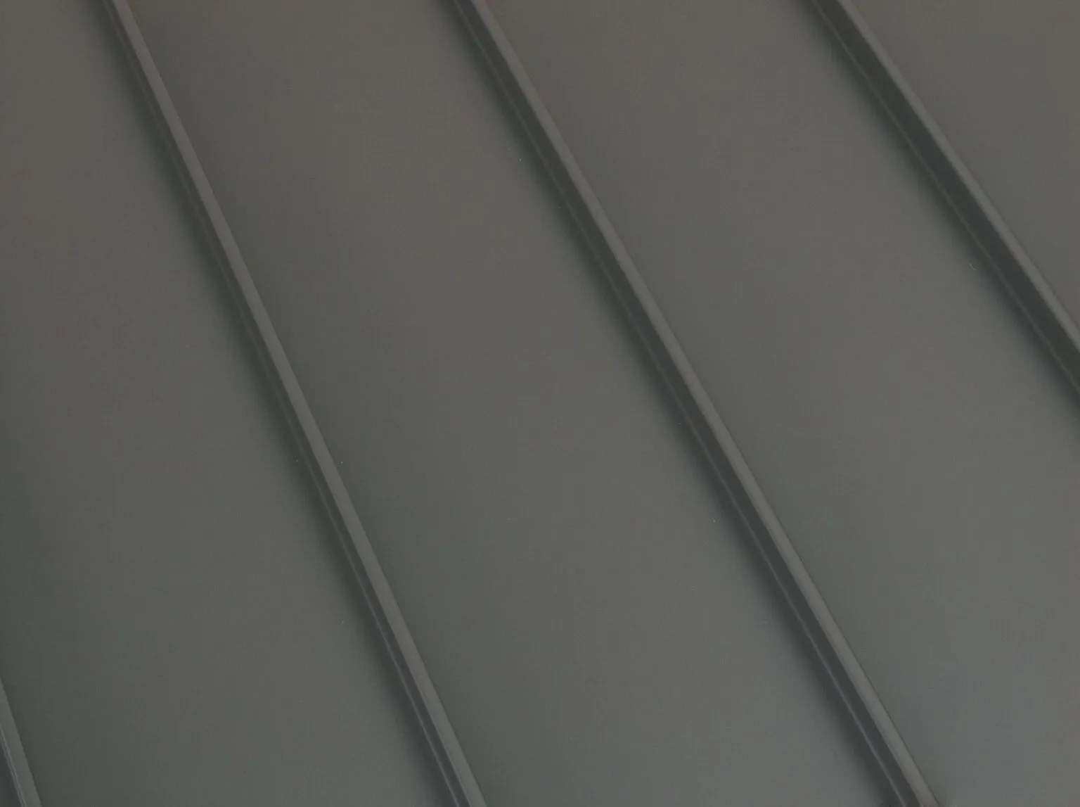 Classic Metal Roofing Systems ClickLock Standing Seam Deep Charcoal roof shingle swatch