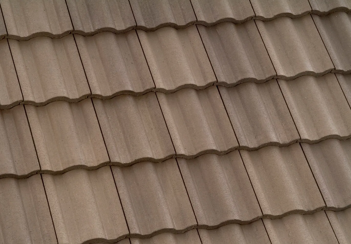 Eagle Roofing Malibu Brown Range roof shingle swatch
