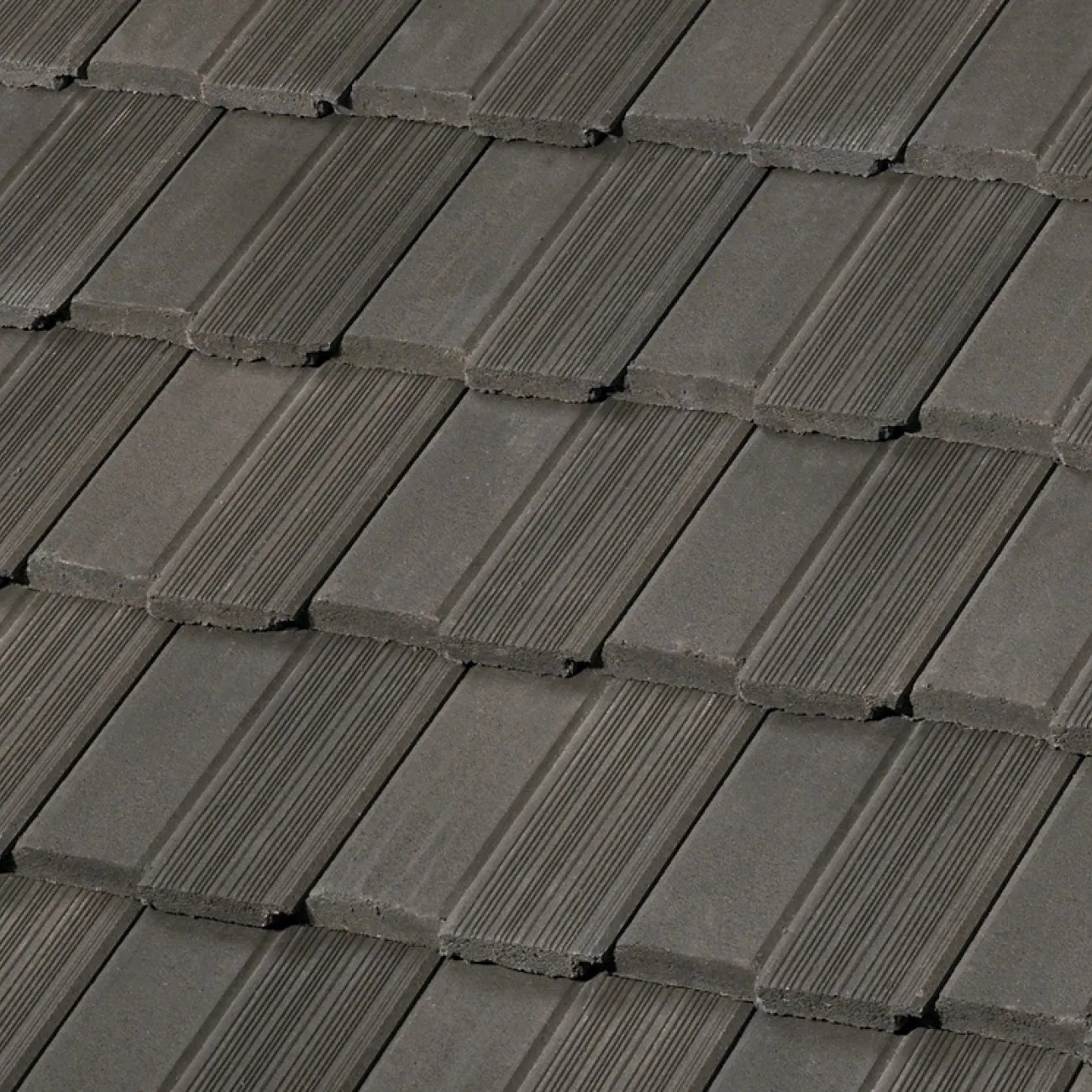 Newpoint Concrete Saxony Split Old English Thatch Splitoet Black Canyon roof shingle swatch