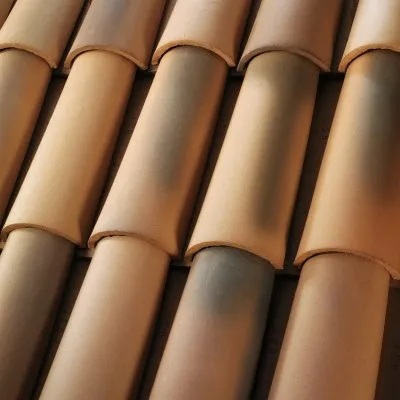US Tile 2-Piece Monarch Carmel Blend roof shingle swatch